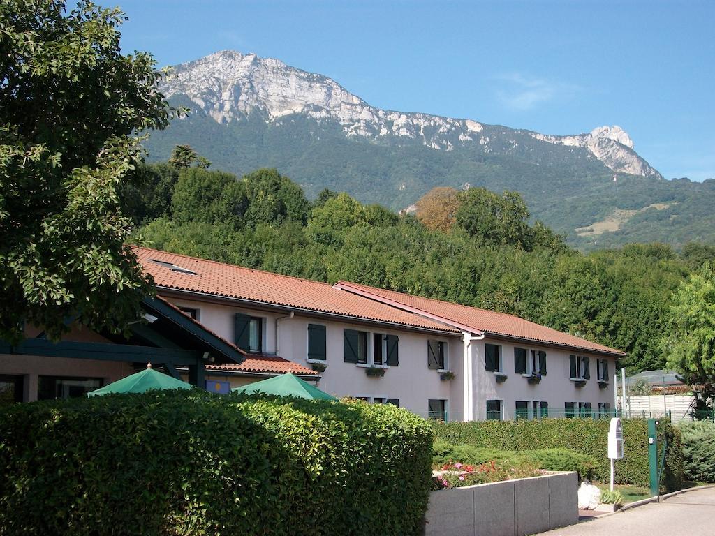 Kyriad Grenoble Sud - Seyssins Exterior photo
